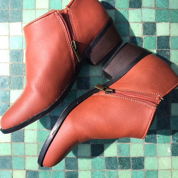 Kids Lucky Brand ankle boot with zipper - Picture 2 of 5